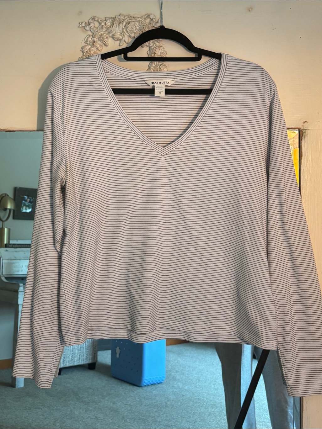 Athleta Essential V Neck Long Sleeve Tee In Arden Stripe - Size M